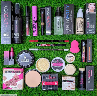 16 in 1 Makeup deal free delivery
